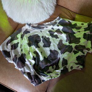 Altar'd State Cow Print Crop Top Dolman Short Sleeve Pullover‎ Blouse Womens S